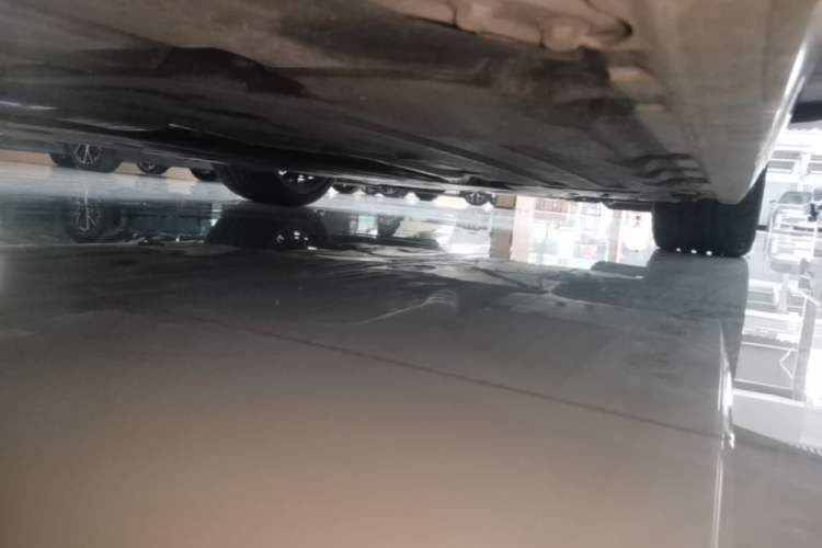 Used BMW Z4 2022 sDrive 25i M Sport Package Right Side Sill