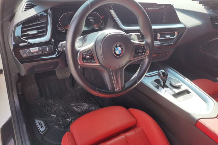 Used BMW Z4 2022 sDrive 25i M Sport Night Edition package Steering Wheel