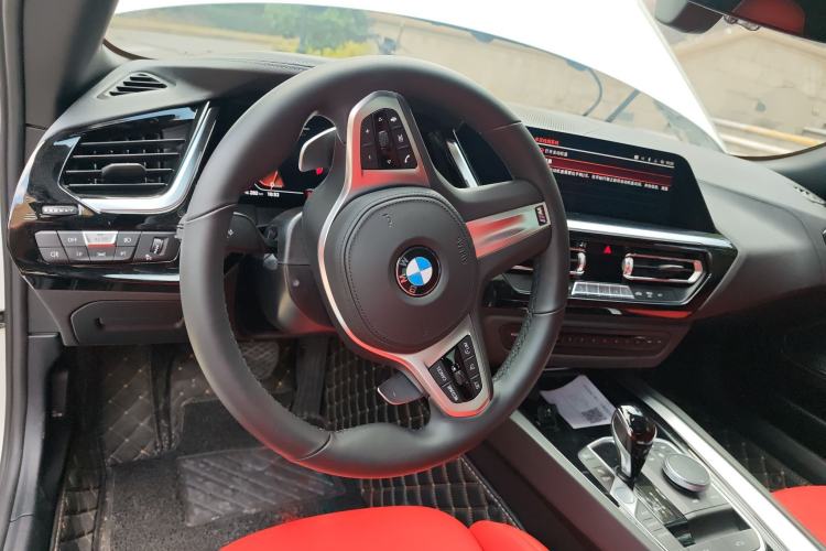 Used BMW Z4 2022 sDrive 25i M Sport Package Steering Wheel