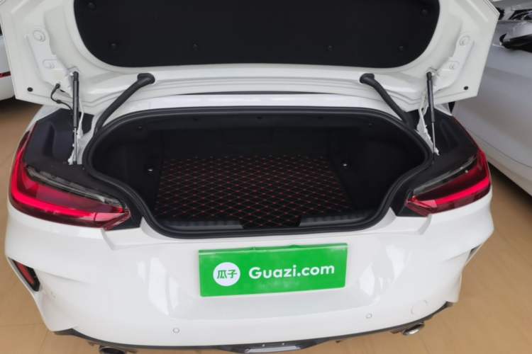 Used BMW Z4 2022 sDrive 25i M Sport Package Trunk