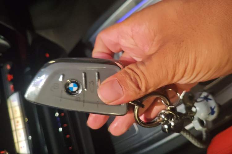 Used BMW Z4 2022 sDrive 25i M Sport Night Edition package Vehicle Key
