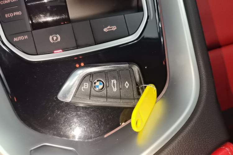 Used BMW Z4 2022 sDrive 25i M Sport Package Vehicle Key