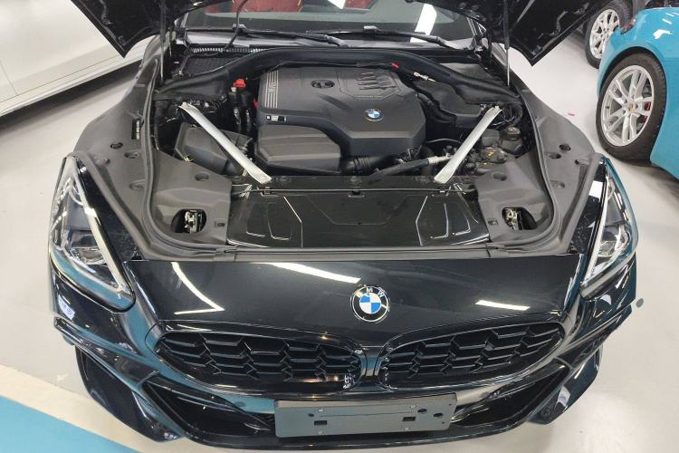 Used BMW Z4 2023 sDrive 25i M Sport Package Engine Bay