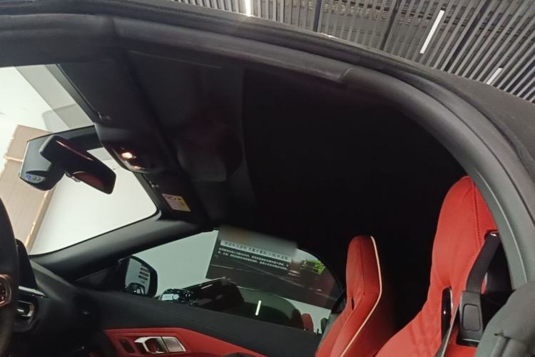Used BMW Z4 2023 sDrive 25i M Sport Package Headliner