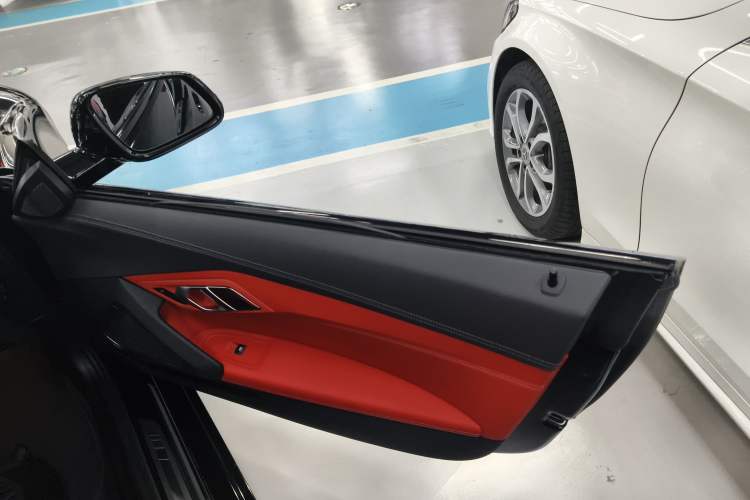 Used BMW Z4 2023 sDrive 25i M Sport Package Right Front Door Interior