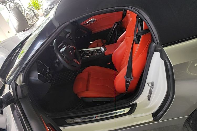 Used BMW Z4 2023 sDrive 25i M Sport Package Driver Seat