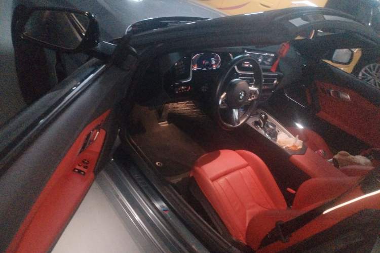 Used BMW Z4 2023 sDrive 25i M Sport Night Edition package Driver Seat