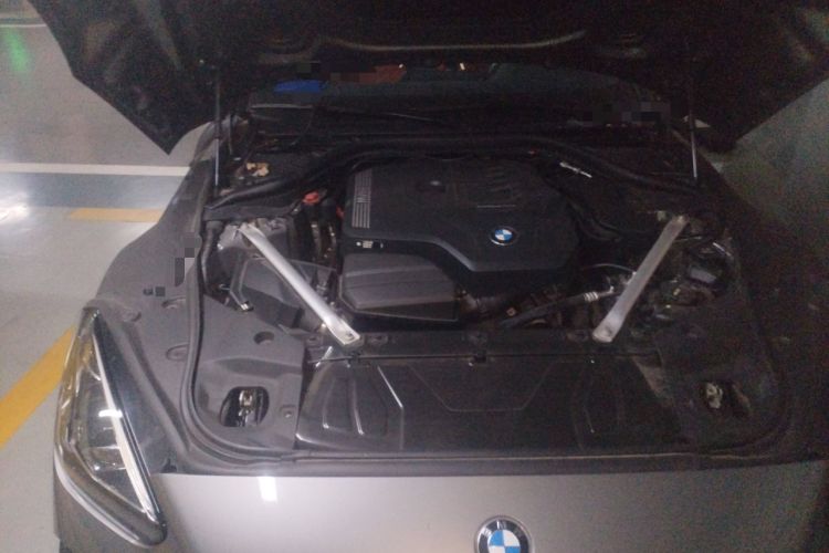 Used BMW Z4 2023 sDrive 25i M Sport Night Edition package Engine Bay Right