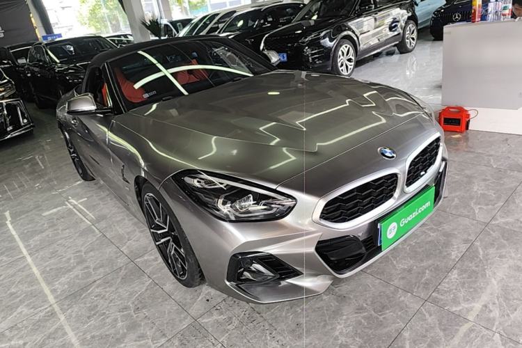 Used BMW Z4 2023 sDrive 25i M Sport Package Front Right 45 Deg