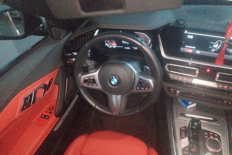 Used BMW Z4 2023 sDrive 25i M Sport Night Edition package Steering Wheel
