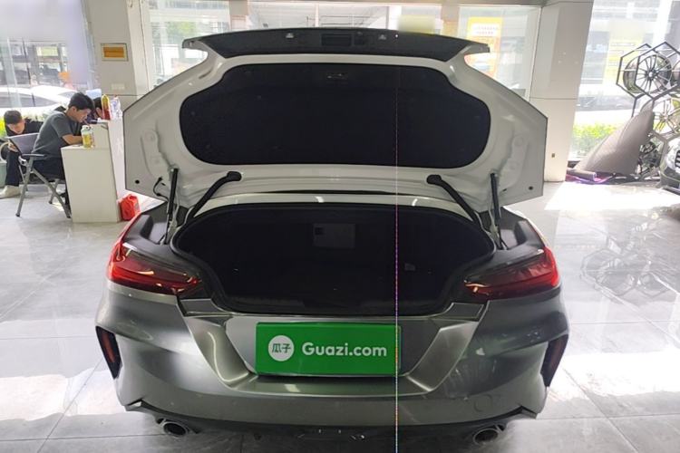Used BMW Z4 2023 sDrive 25i M Sport Package Trunk