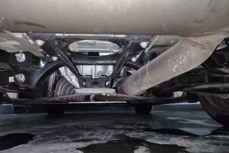 Used BMW Z4 2023 sDrive 25i M Sport Night Edition package Chassis Rear