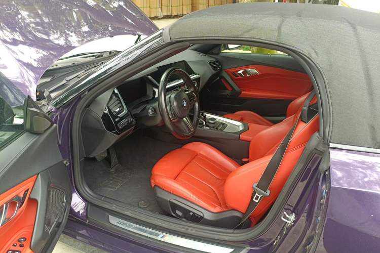 Used BMW Z4 2023 sDrive 25i M Sport Night Edition package Driver Seat