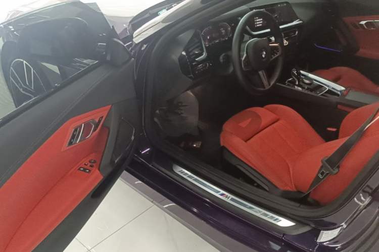 Used BMW Z4 2023 sDrive 25i M Sport Package Driver Seat