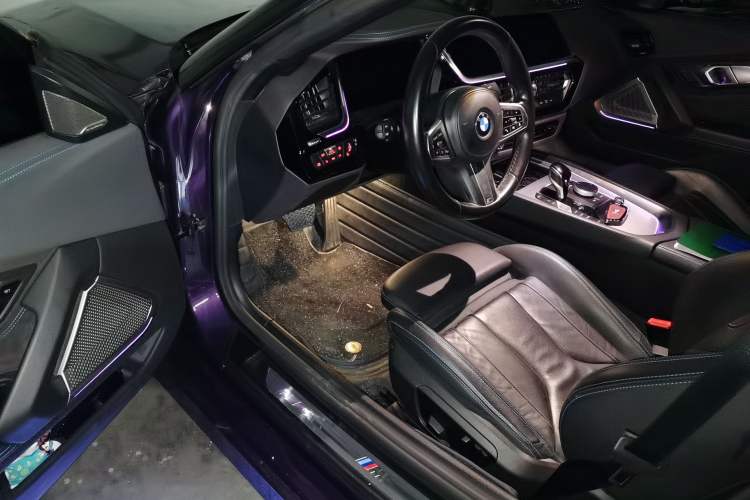 Used BMW Z4 2023 sDrive 25i M Sport Night Edition package Driver Seat