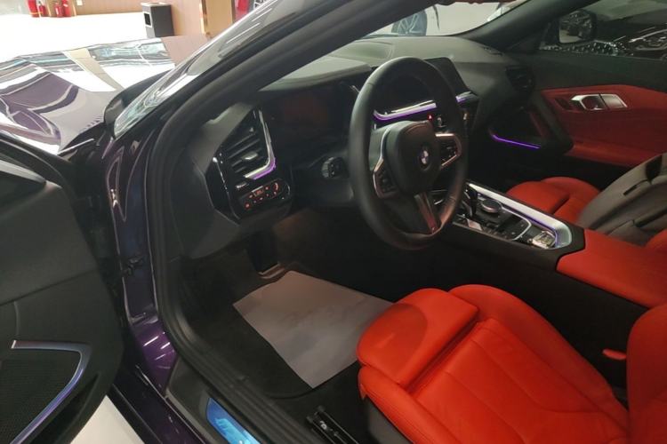 Used BMW Z4 2023 sDrive 25i M Sport Package Driver Seat