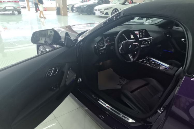 Used BMW Z4 2023 sDrive 25i M Sport Package Driver Seat