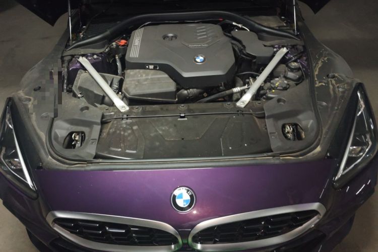 Used BMW Z4 2023 sDrive 25i M Sport Package Engine Bay