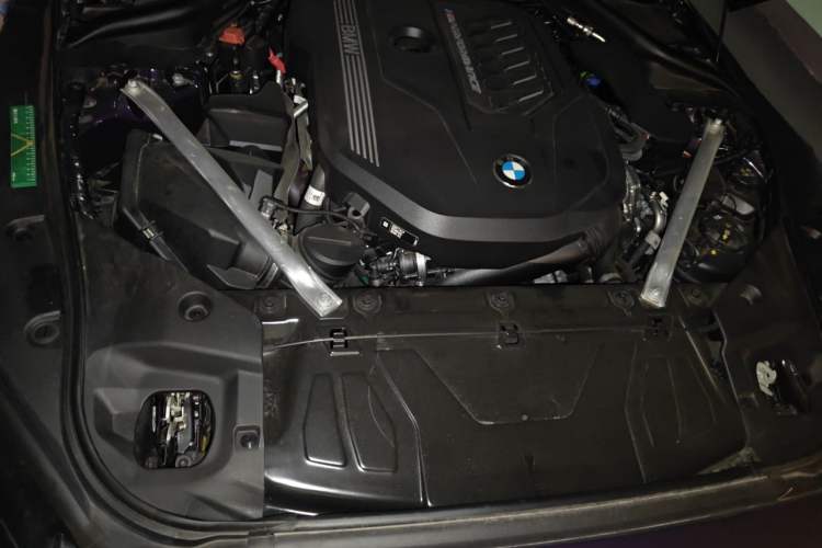 Used BMW Z4 2023 M40i M Sport Performance Edition Engine Bay