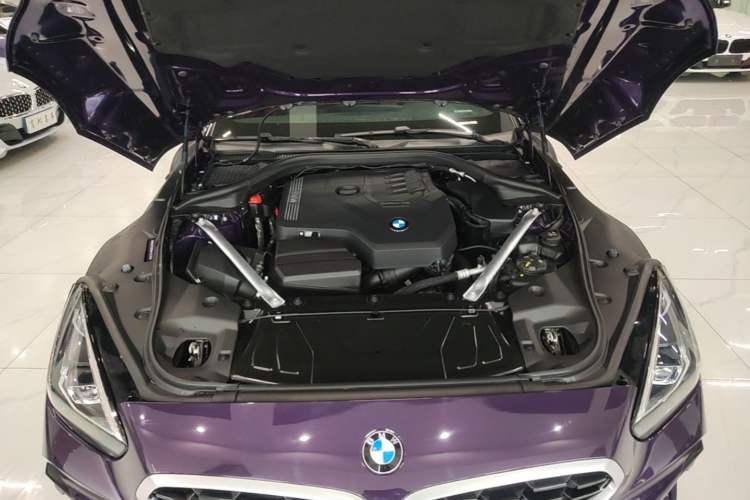 Used BMW Z4 2023 sDrive 25i M Sport Package Engine Bay