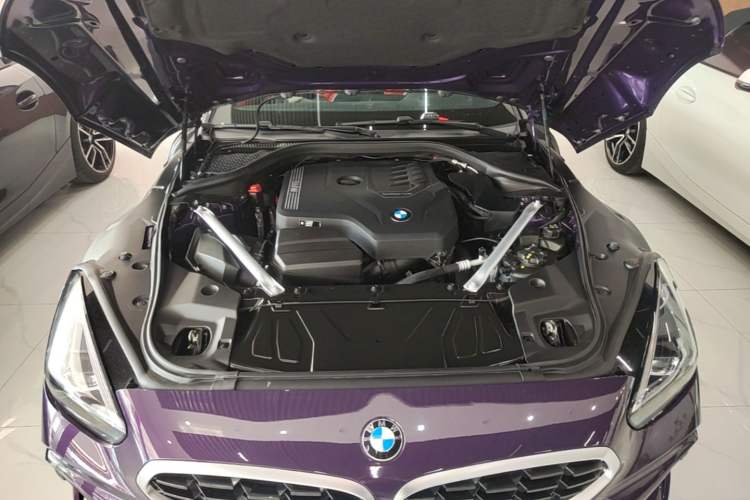 Used BMW Z4 2023 sDrive 25i M Sport Package Engine Bay
