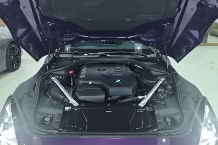 Used BMW Z4 2023 sDrive 25i M Sport Package Engine Bay