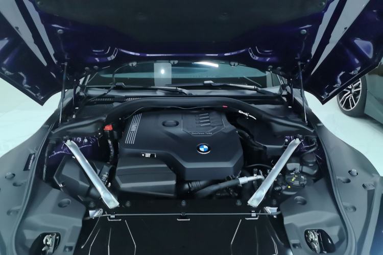 Used BMW Z4 2023 sDrive 25i M Sport Night Edition package Engine Bay