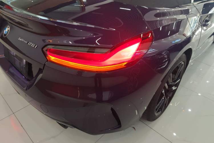 Used BMW Z4 2023 sDrive 25i M Sport Night Edition package Exterior 3