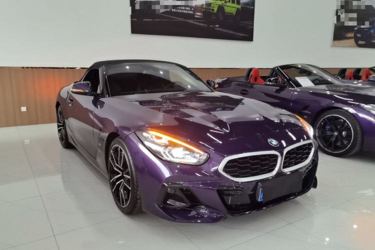 Used BMW Z4 2023 sDrive 25i M Sport Package Front Right 45 Deg