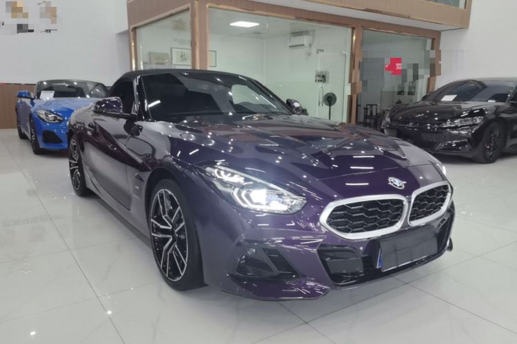 Used BMW Z4 2023 sDrive 25i M Sport Package Front Right 45 Deg