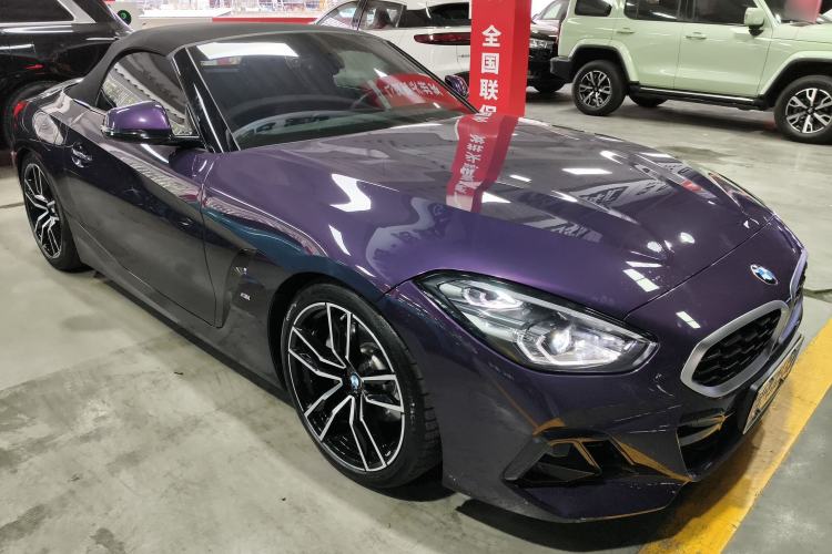 Used BMW Z4 2023 sDrive 25i M Sport Package Front Right 45 Deg