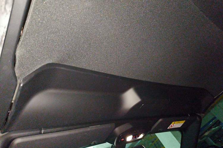Used BMW Z4 2023 sDrive 25i M Sport Package Headliner