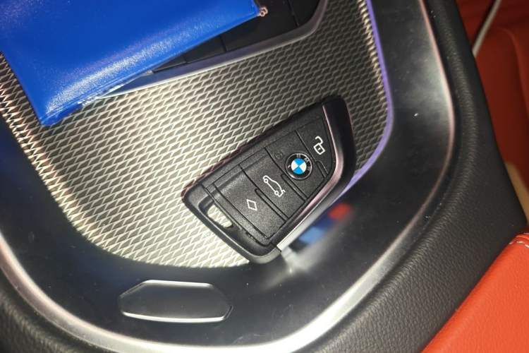 Used BMW Z4 2023 M40i M Sport Performance Edition Interior 1