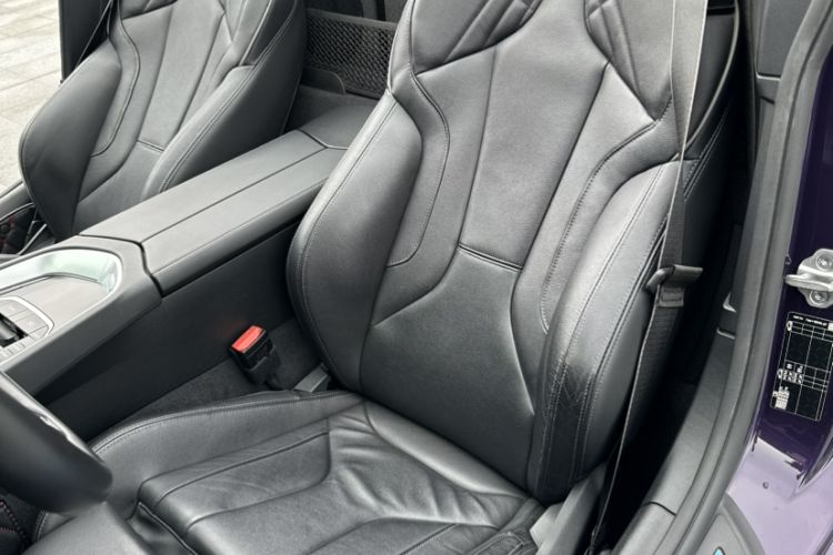 Used BMW Z4 2023 sDrive 25i M Sport Package Interior 6