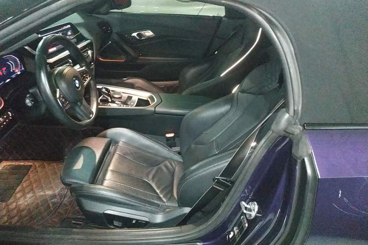 Used BMW Z4 2023 sDrive 25i M Sport Package Left Front Seat