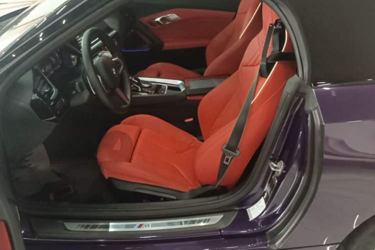 Used BMW Z4 2023 sDrive 25i M Sport Package Left Front Seat