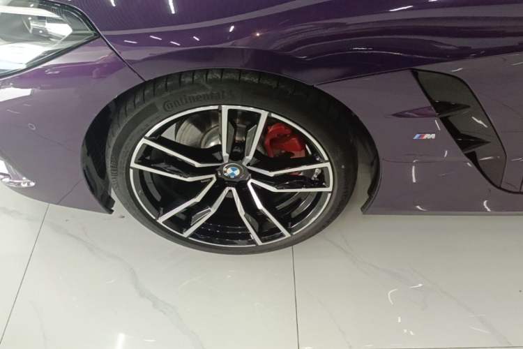 Used BMW Z4 2023 sDrive 25i M Sport Package Left Front Wheel Hub