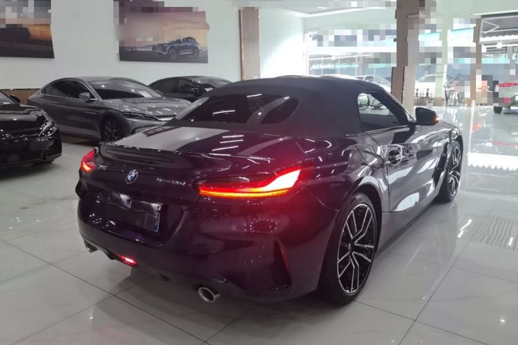 Used BMW Z4 2023 sDrive 25i M Sport Package Rear Right 45 Deg