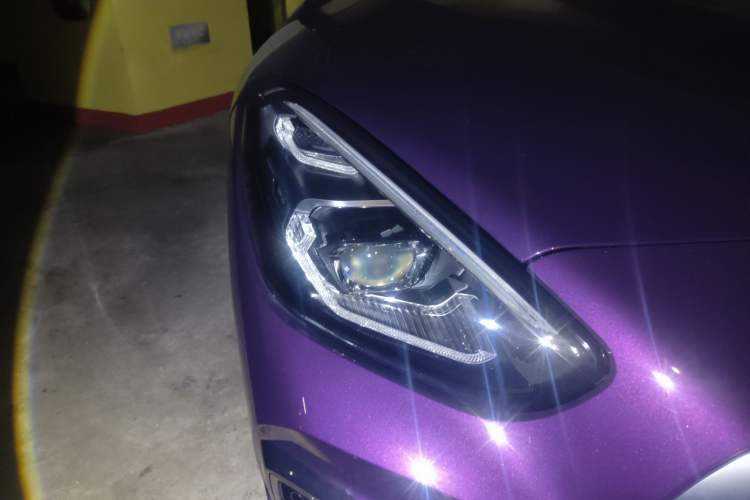 Used BMW Z4 2023 sDrive 25i M Sport Package Right Front Headlight