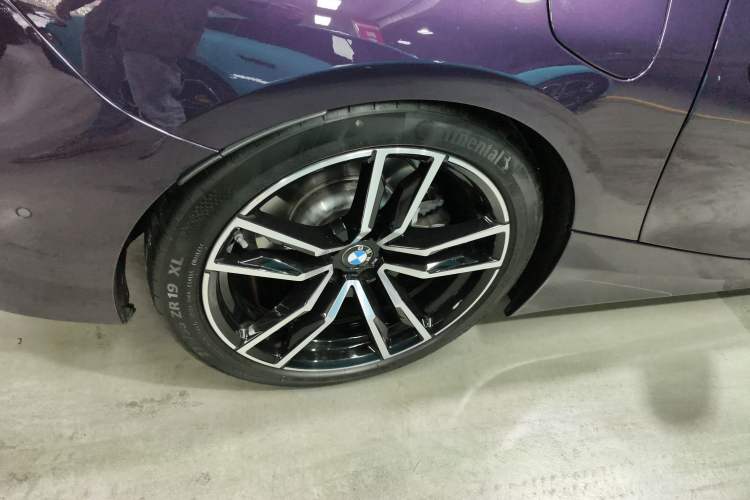 Used BMW Z4 2023 sDrive 25i M Sport Package Right Rear Wheel Hub