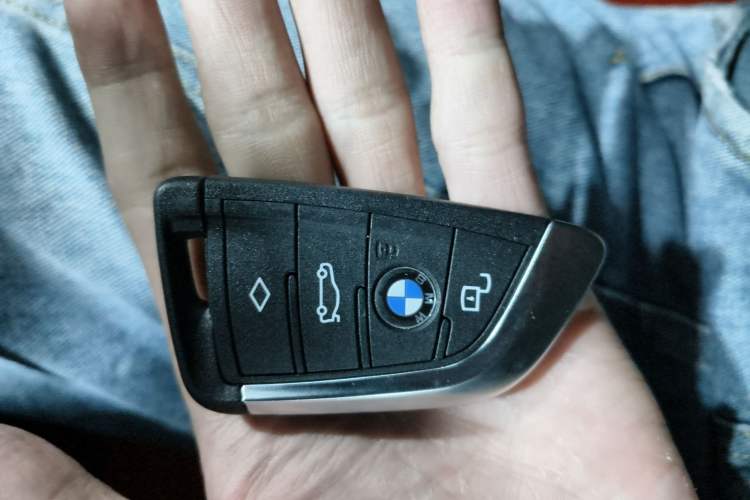 Used BMW Z4 2023 sDrive 25i M Sport Package Vehicle Key