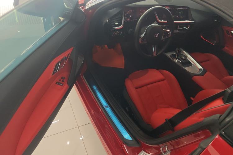 Used BMW Z4 2023 sDrive 25i M Sport Night Edition package Driver Seat