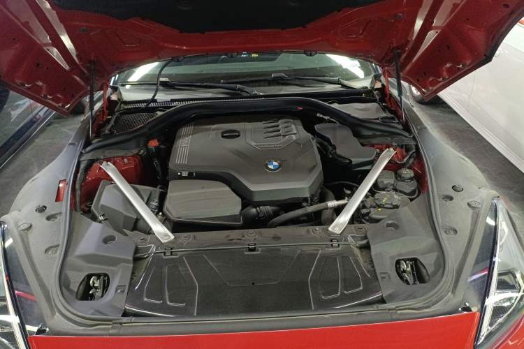 Used BMW Z4 2023 sDrive 25i M Sport Package Engine Bay