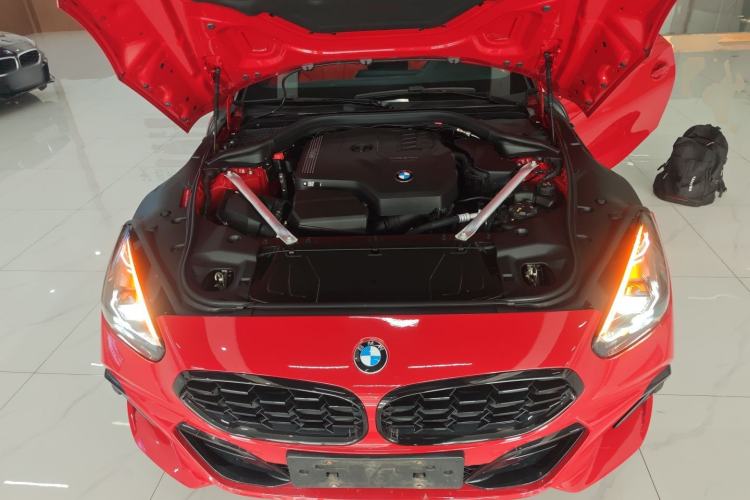 Used BMW Z4 2023 sDrive 25i M Sport Night Edition package Engine Bay