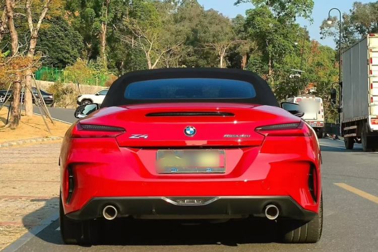 Used BMW Z4 2023 sDrive 25i M Sport Package Exterior 9