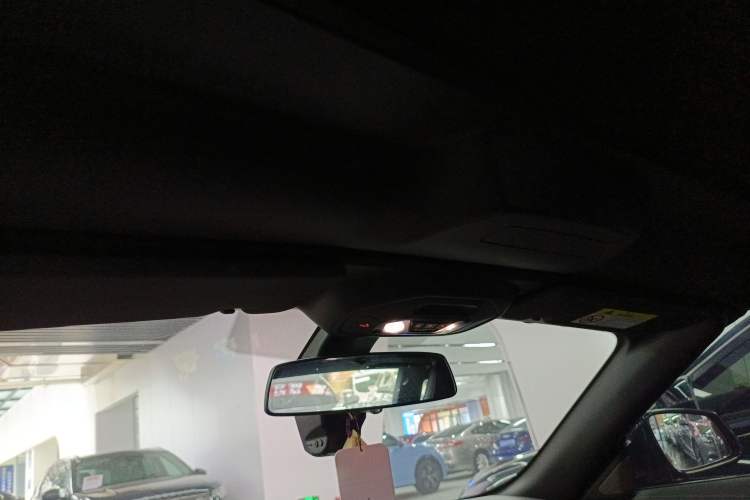 Used BMW Z4 2023 sDrive 25i M Sport Package Headliner
