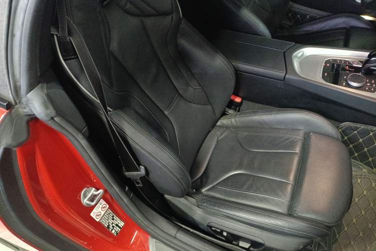 Used BMW Z4 2023 sDrive 25i M Sport Package Right Front Seat