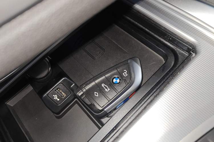 Used BMW Z4 2023 sDrive 25i M Sport Night Edition package Interior 1
