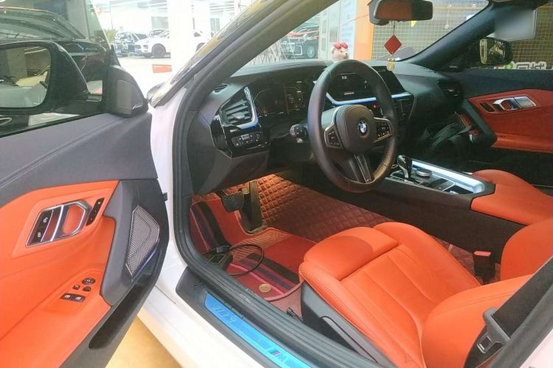 Used BMW Z4 2023 sDrive 25i M Sport Package Driver Seat