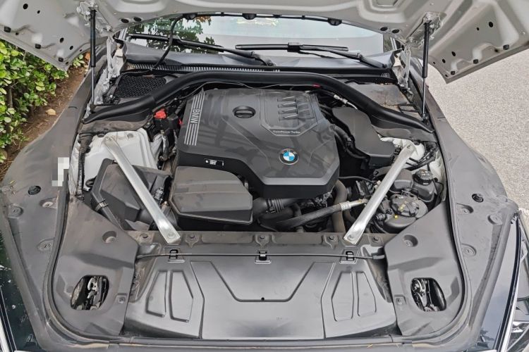Used BMW Z4 2023 sDrive 25i M Sport Night Edition package Engine Bay